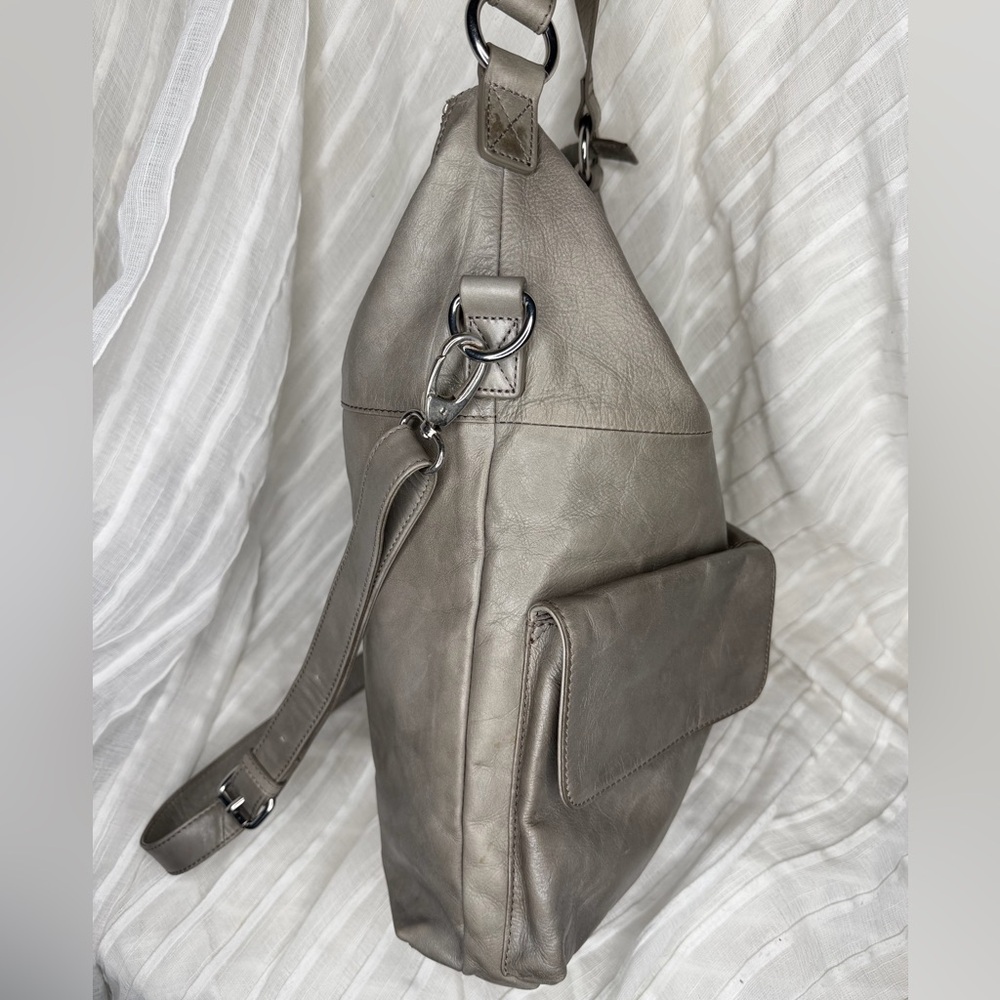 Hobo International Explorer Slouchy Leather Convertible Shoulder / Crossbody Bag - Picture 6 of 15